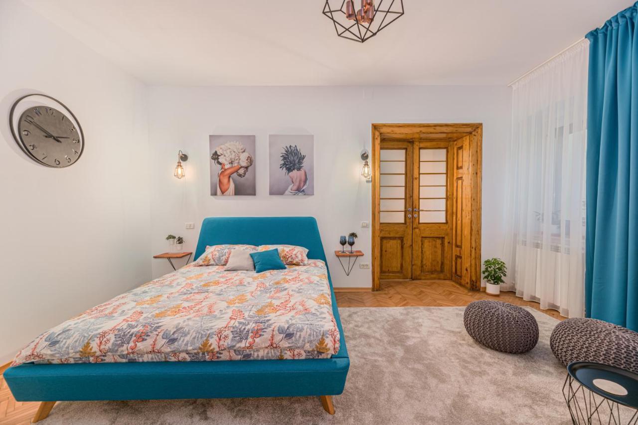Garden Hideout - Central Apartment Brasov Ngoại thất bức ảnh