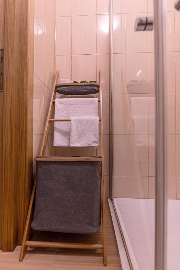 Garden Hideout - Central Apartment Brasov Ngoại thất bức ảnh